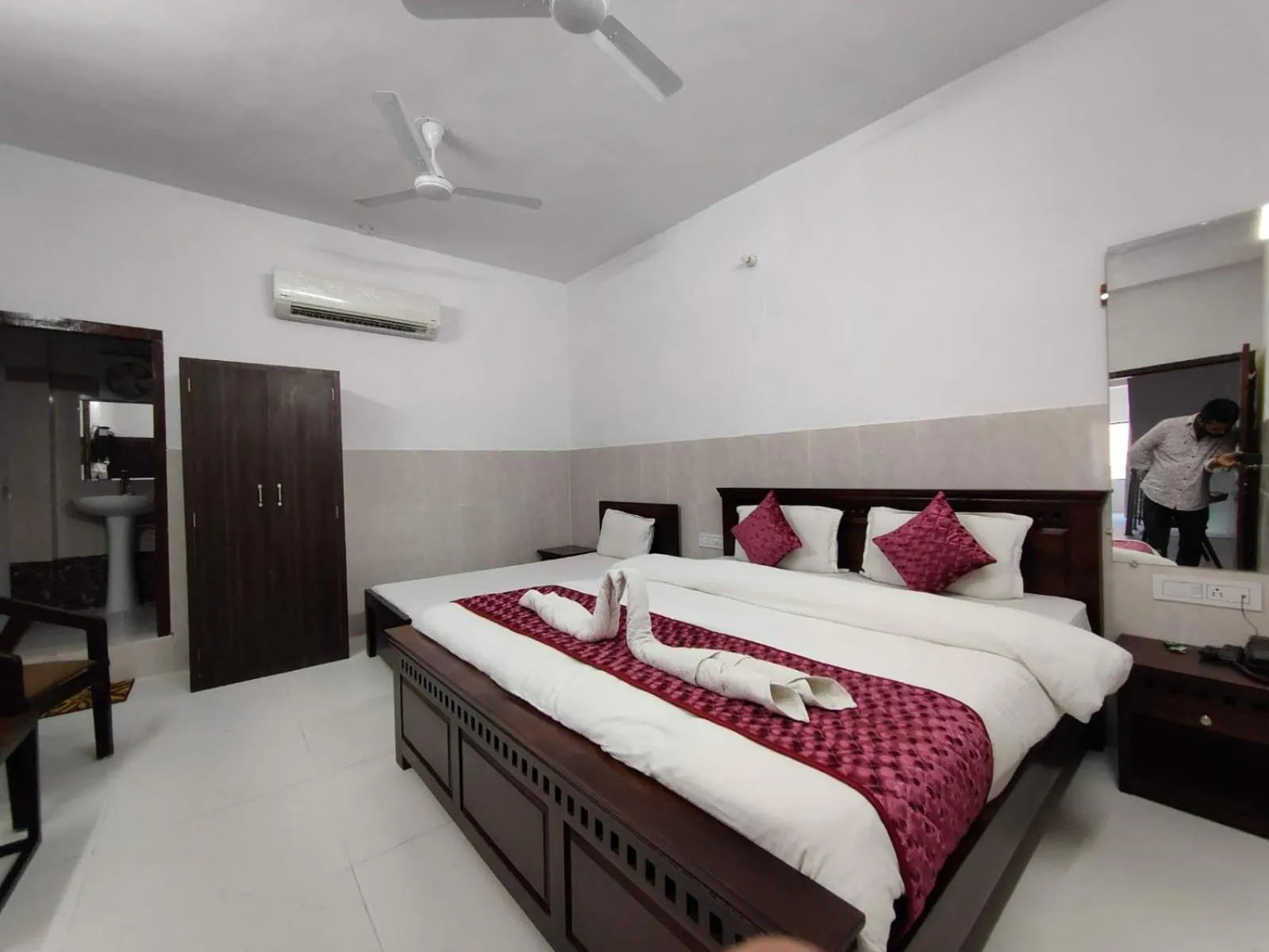 Classic Triple Room in Relax Inn