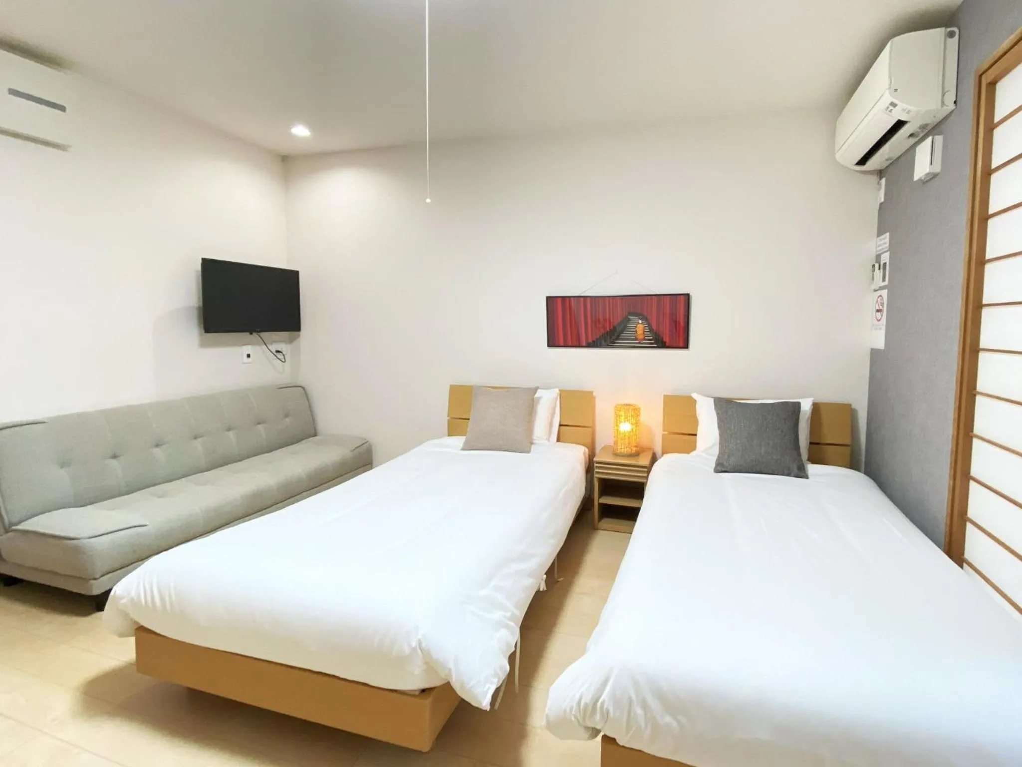 Twin Room with Private Bathroom - single occupancy in Kyoto Tabisou Kasumi