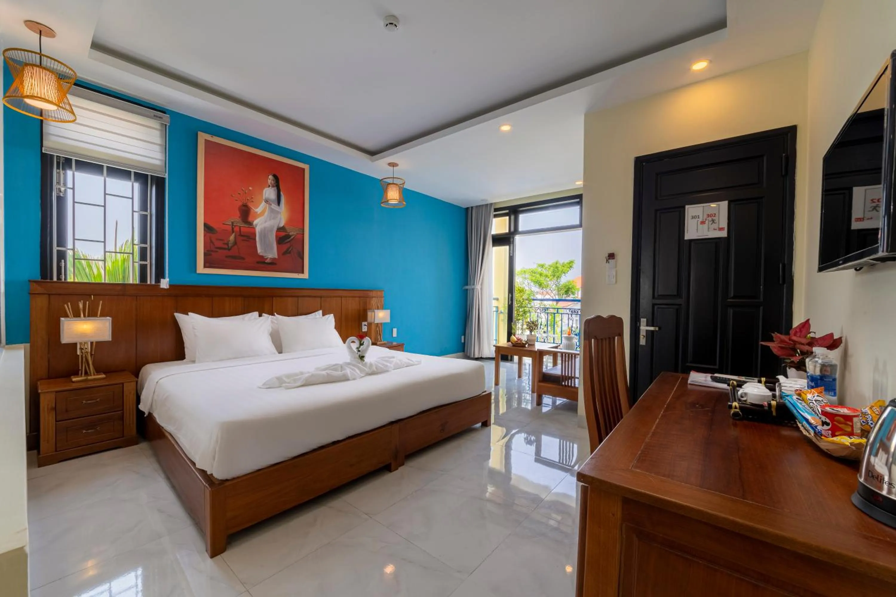 Family Room with Garden View in Hoi An Heart hostel Villa - Bespoke
