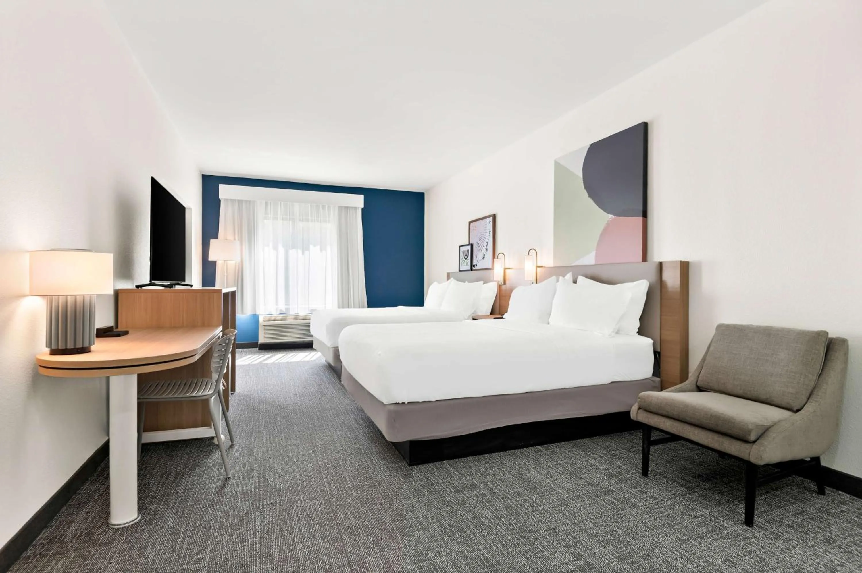 Queen Studio Suite in Spark by Hilton Lancaster Dutch Country