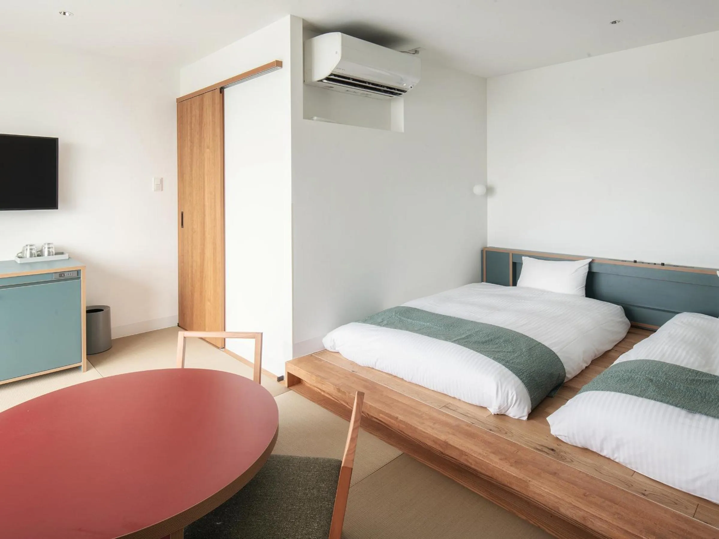 Deluxe Triple Room in REF Okinawa Arena by VESSEL HOTELS