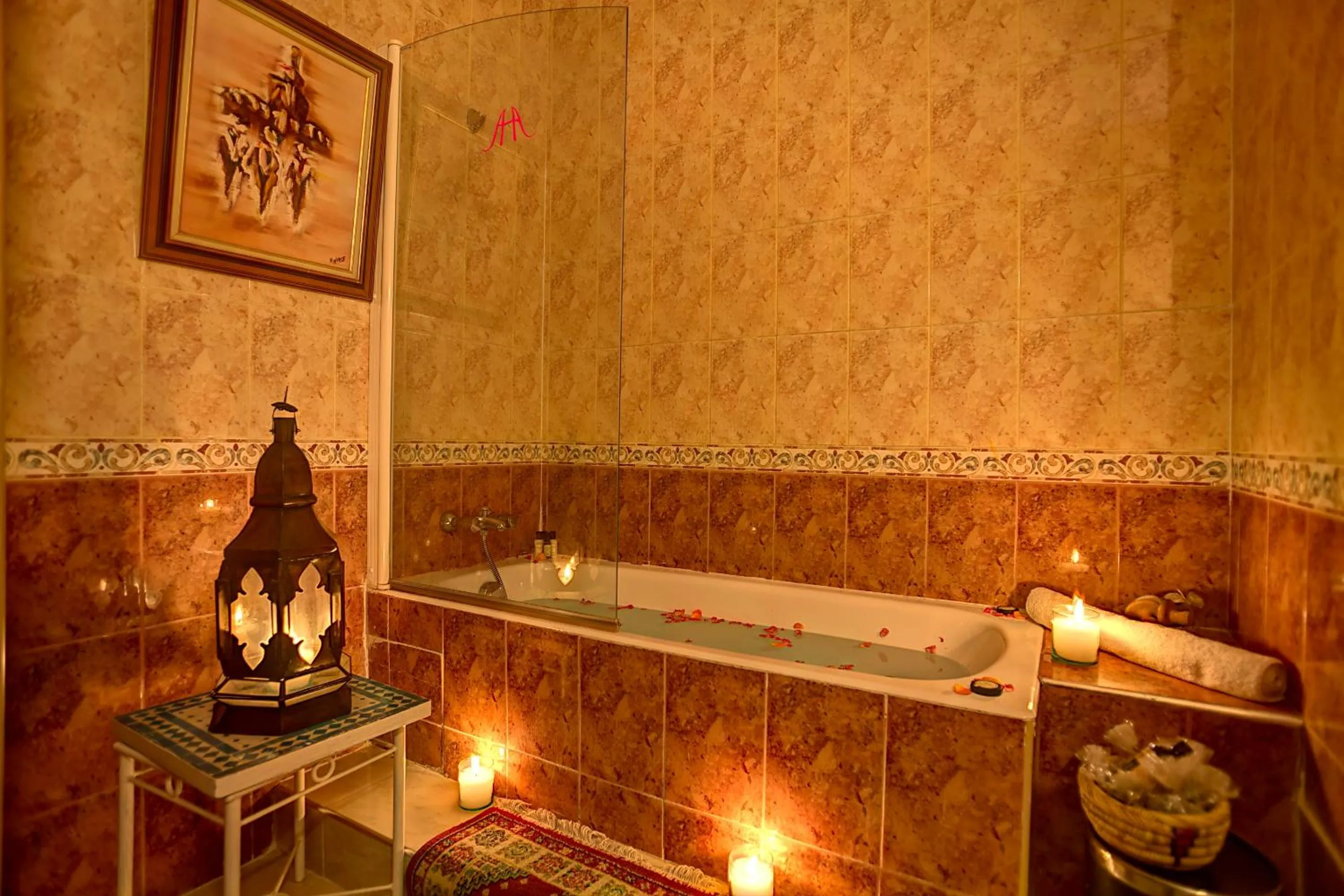 Comfort Double Room in Amani Hotel Suites & Spa