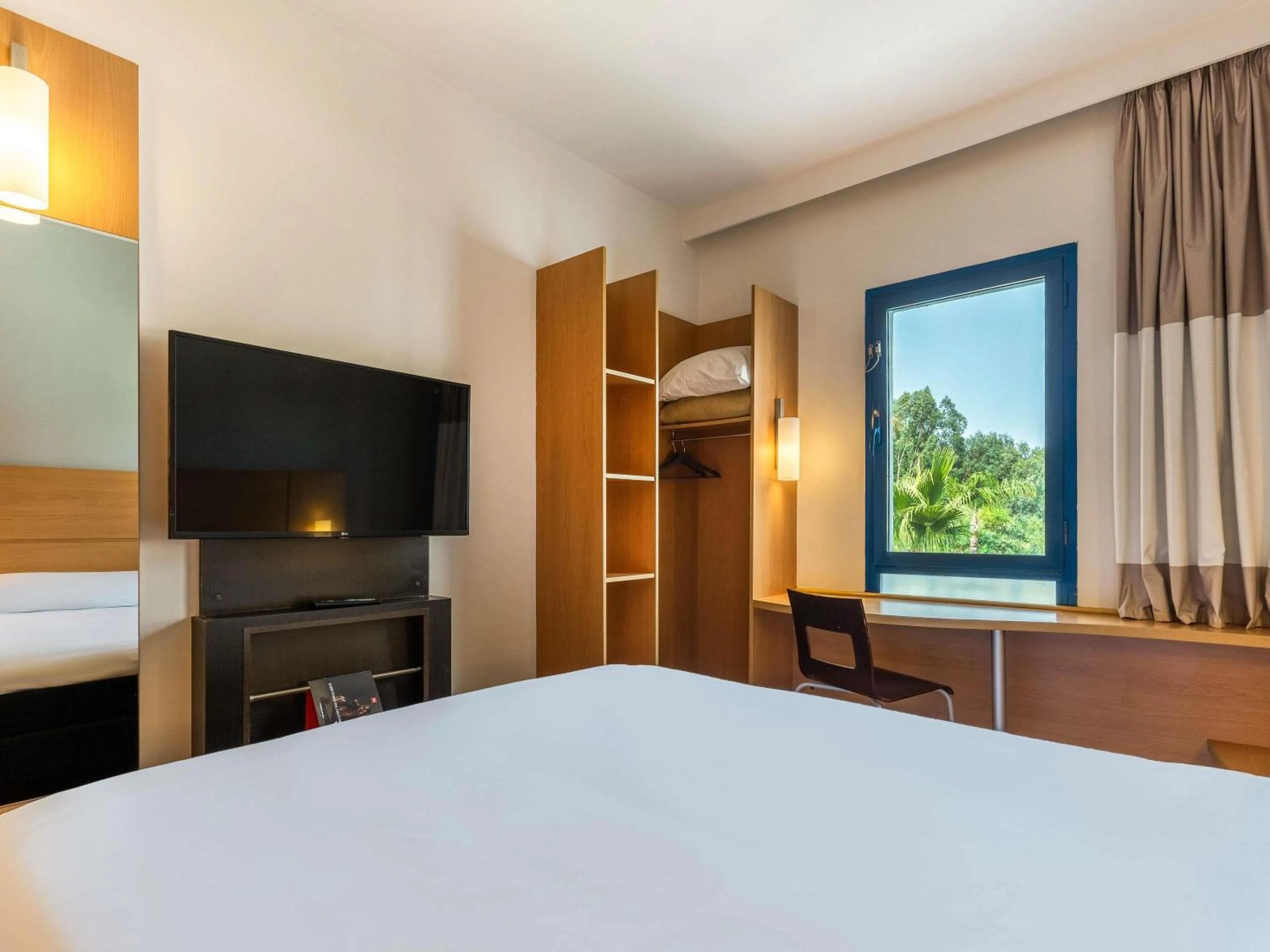 Standard Double Room in Ibis Fes