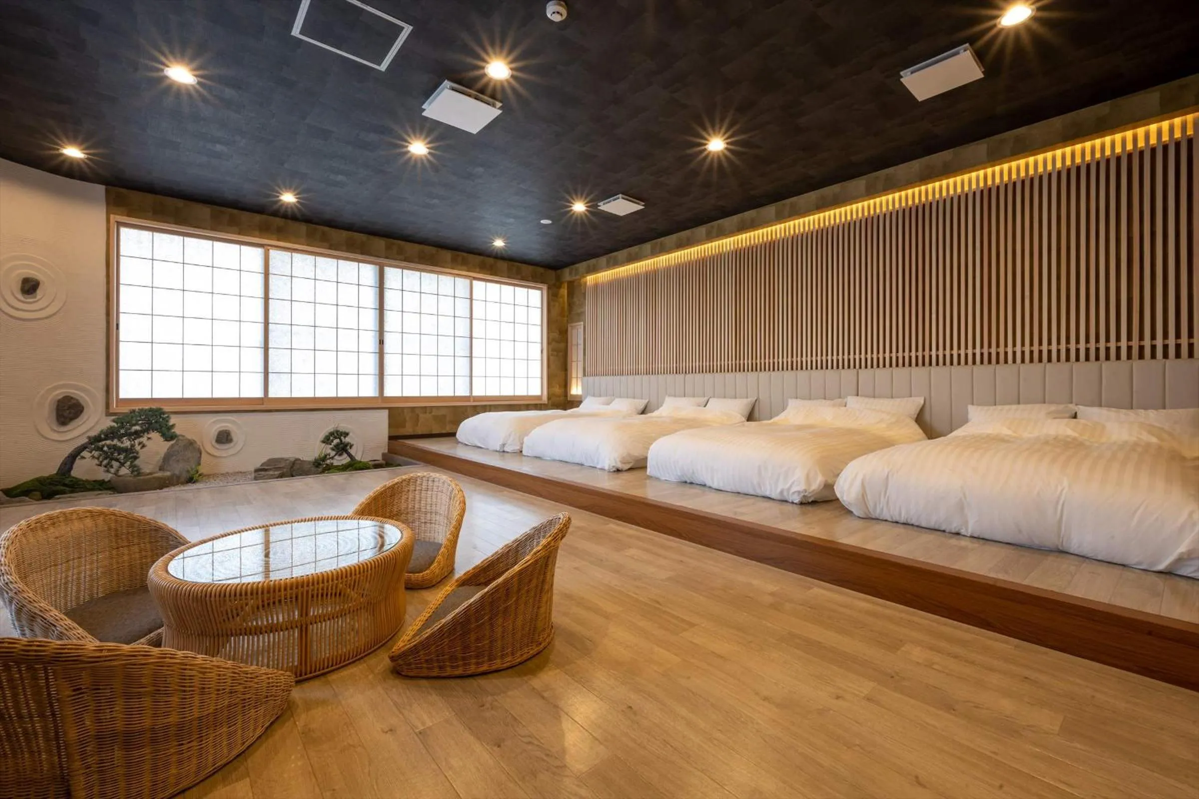 Family Room with Shared Bathroom in Yumura Onsen MIDORIYA