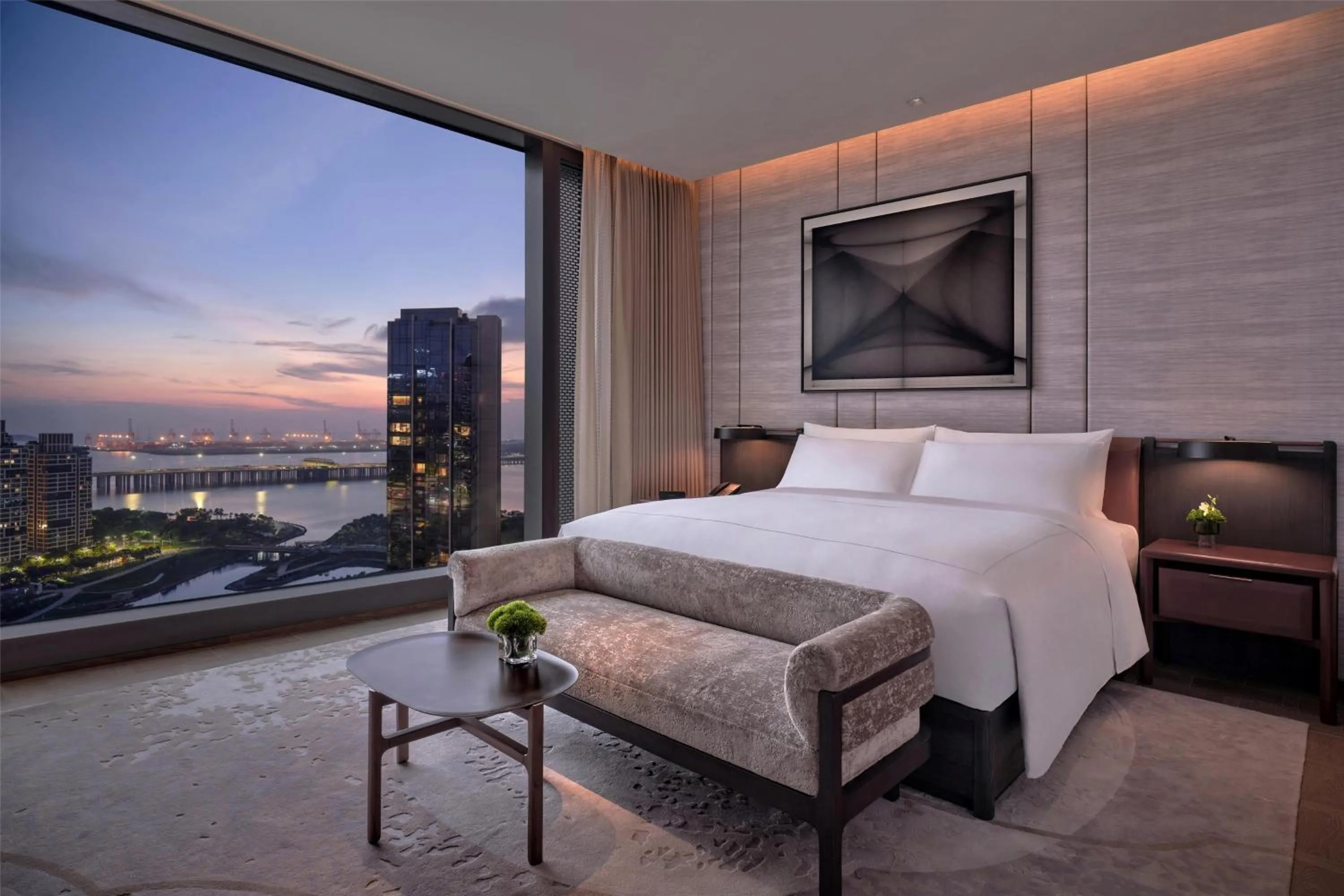 Premium King Suite in Conrad Shenzhen