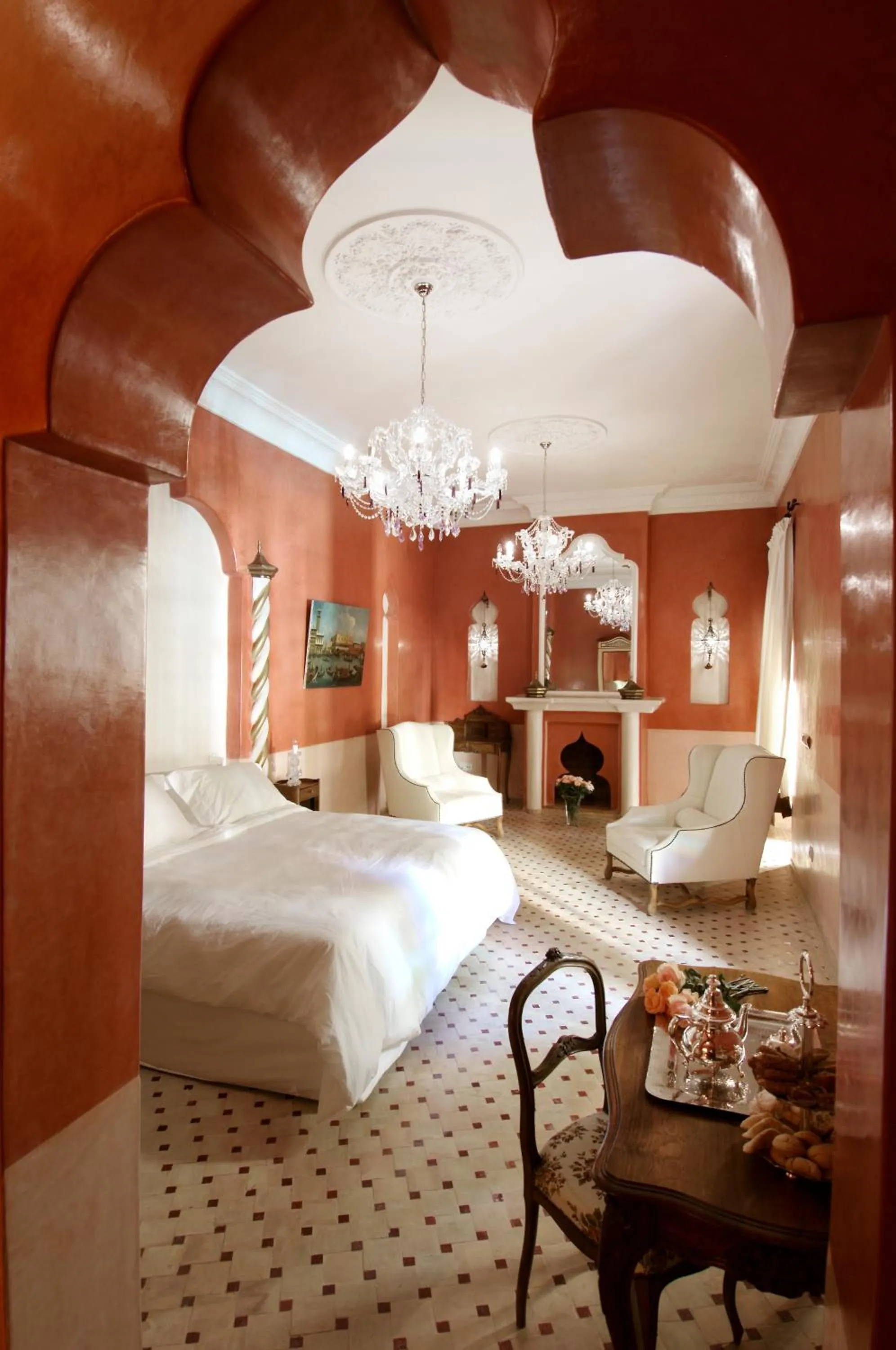 Queen Suite with Pool View in Demeures d'Orient Riad & Spa