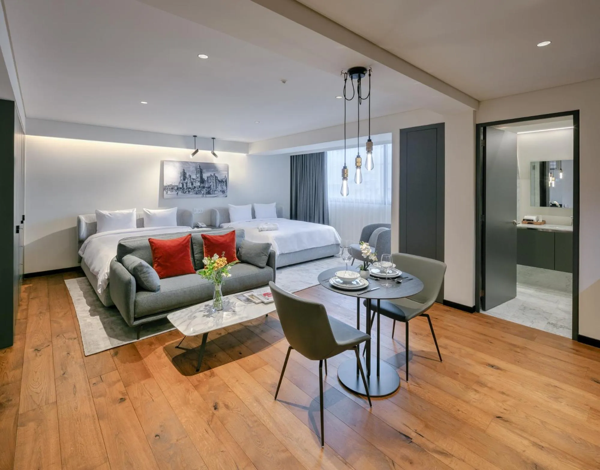 Twin Room in Amberes 64, an Ascend Collection Hotel