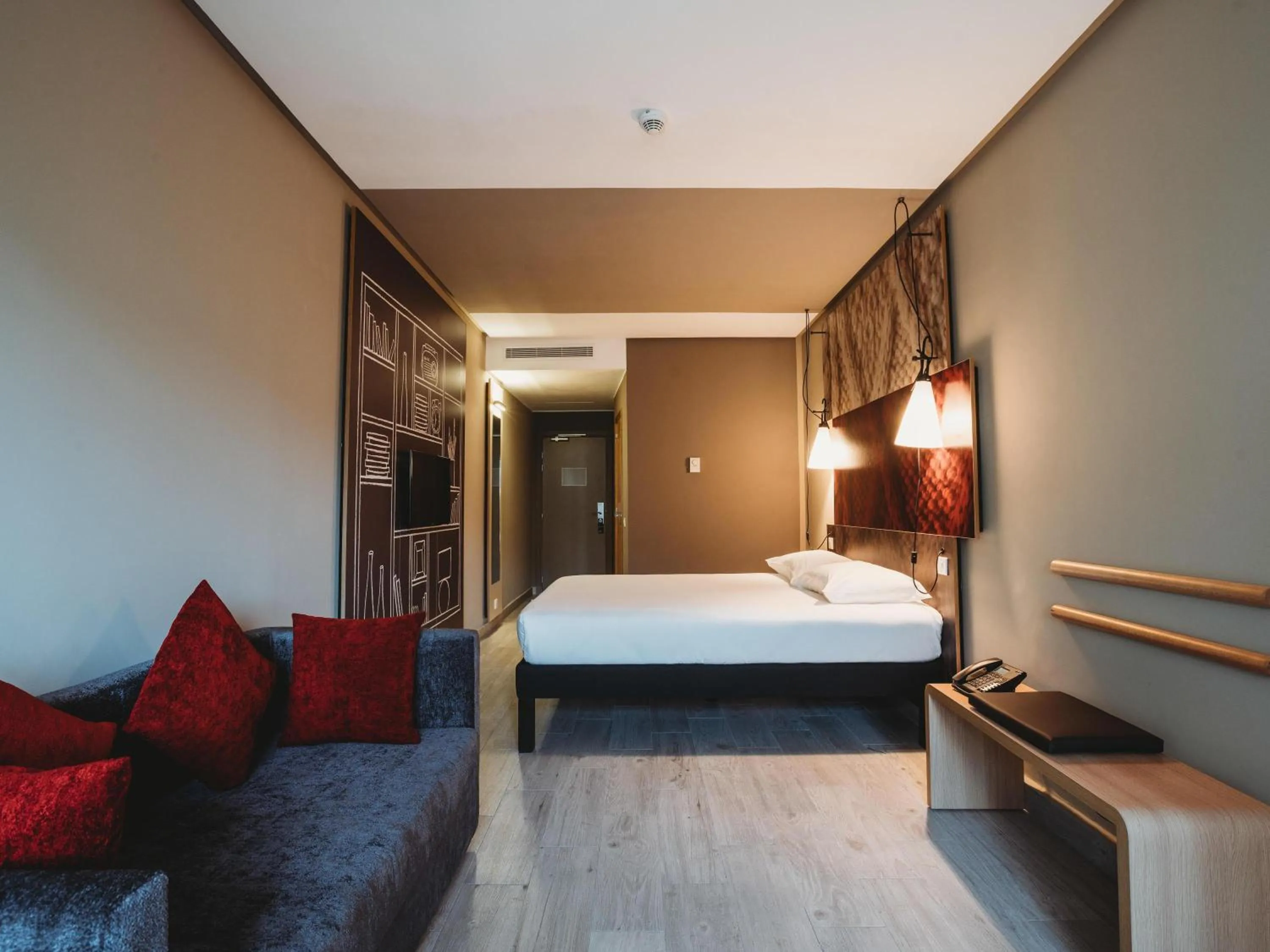 Junior Suite with 1 Double Bed in Ibis Casablanca Sidi Maarouf