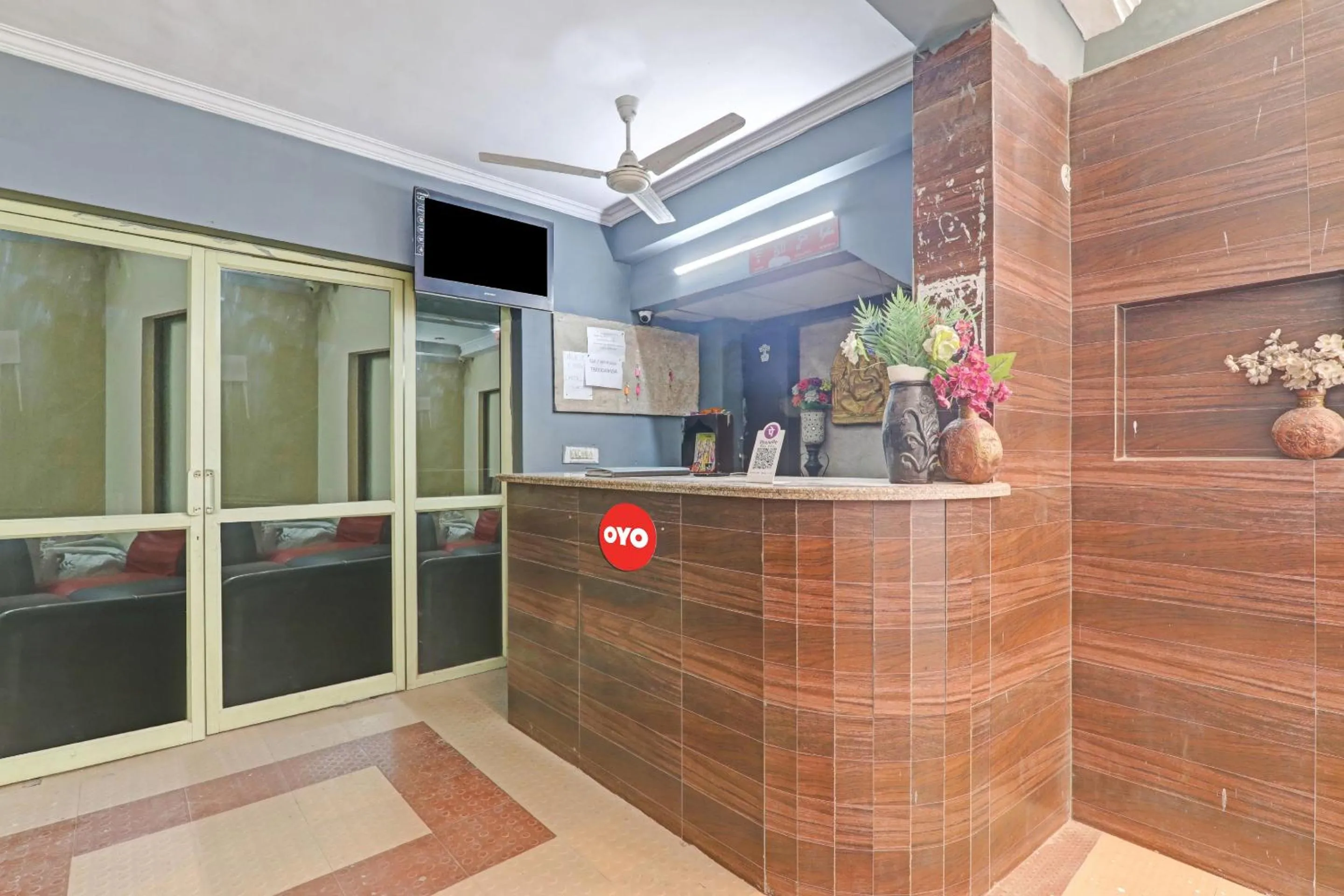 Super Hotel O Four Square