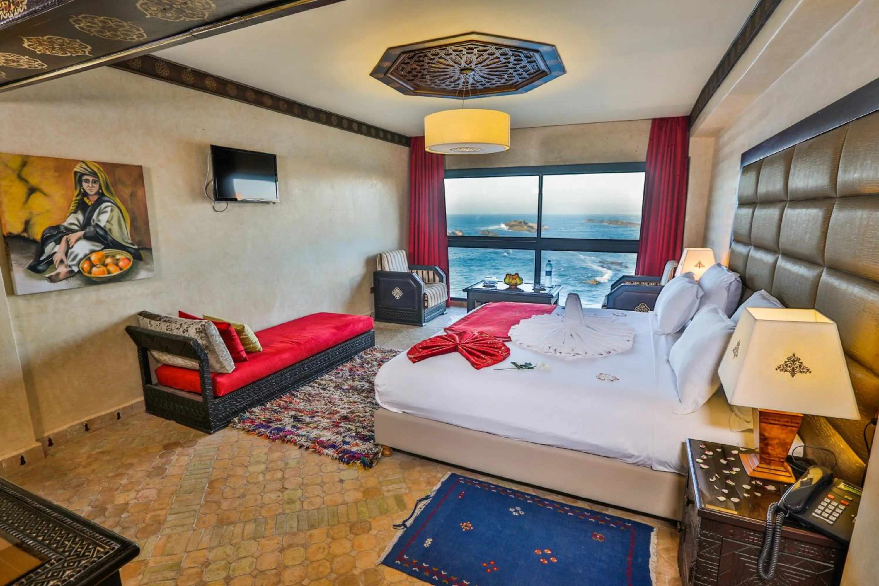 Suite with Sea View in Riad Mimouna