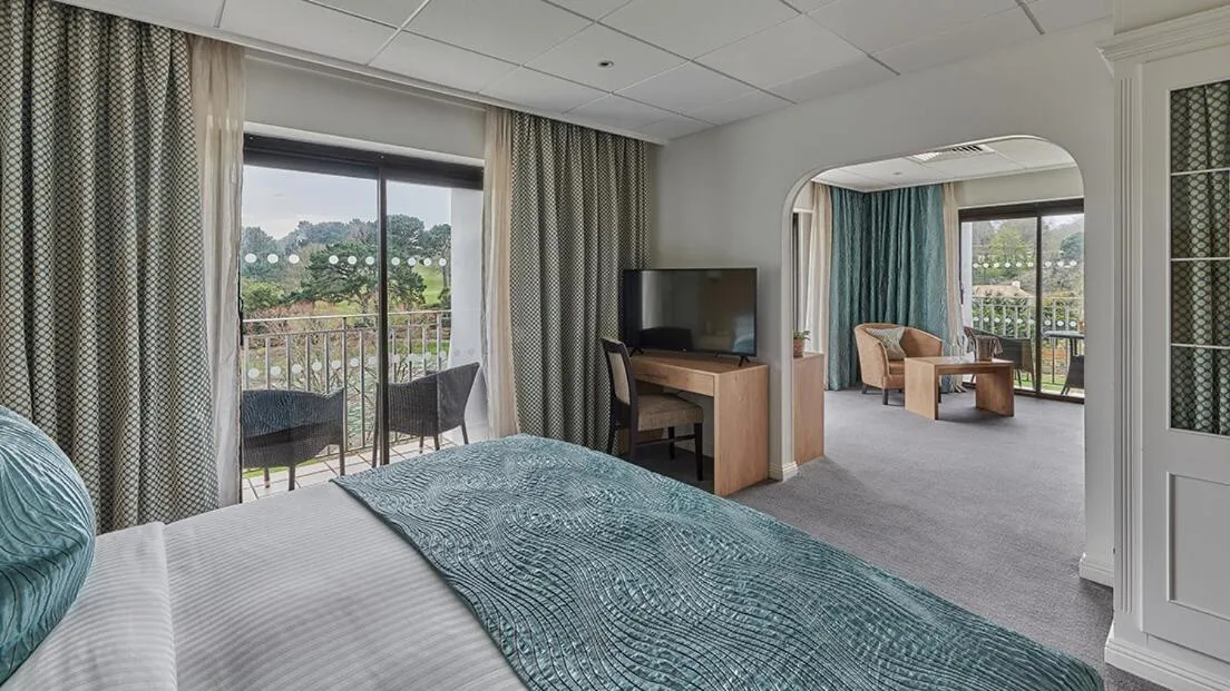 Suite with Garden View in St. Pierre Park Hotel & Golf