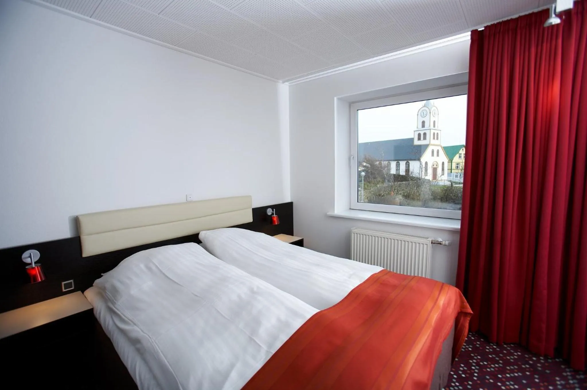 Medium Room with Sea View in Hotel Tórshavn