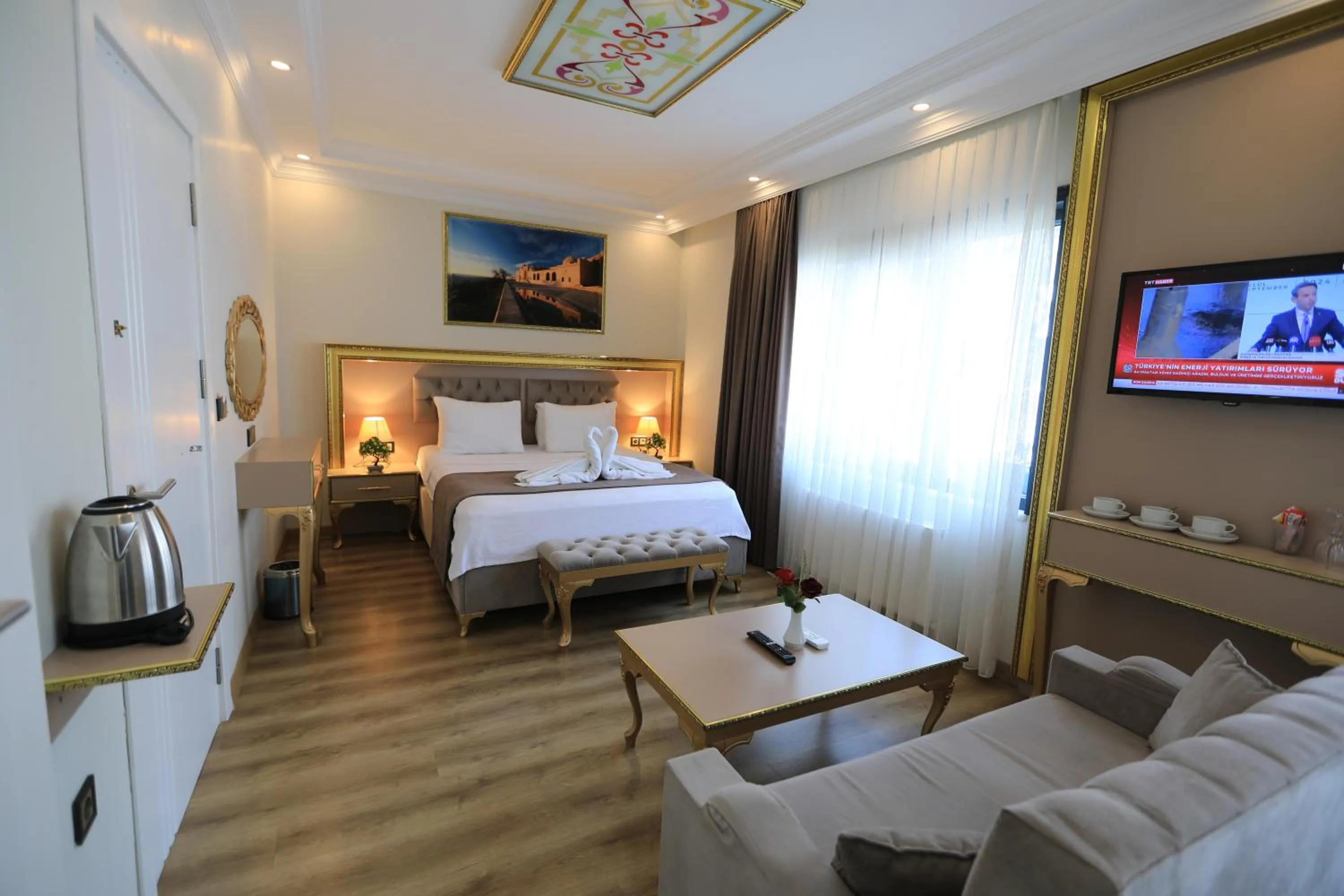 Standard Triple Room in Blue Zerzevan Konak Hotel