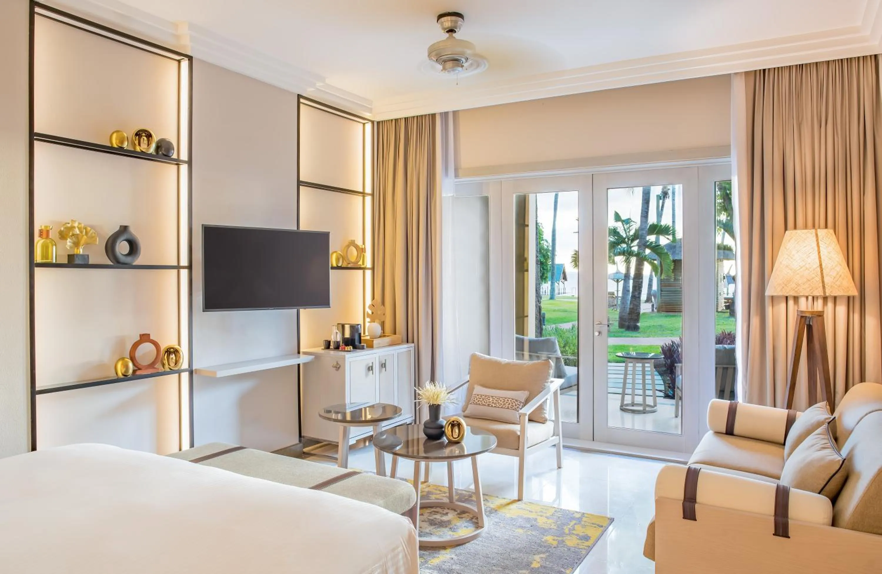 Classic King Room with Balcony and Sunset View in InterContinental Mauritius Resort Balaclava Fort by IHG