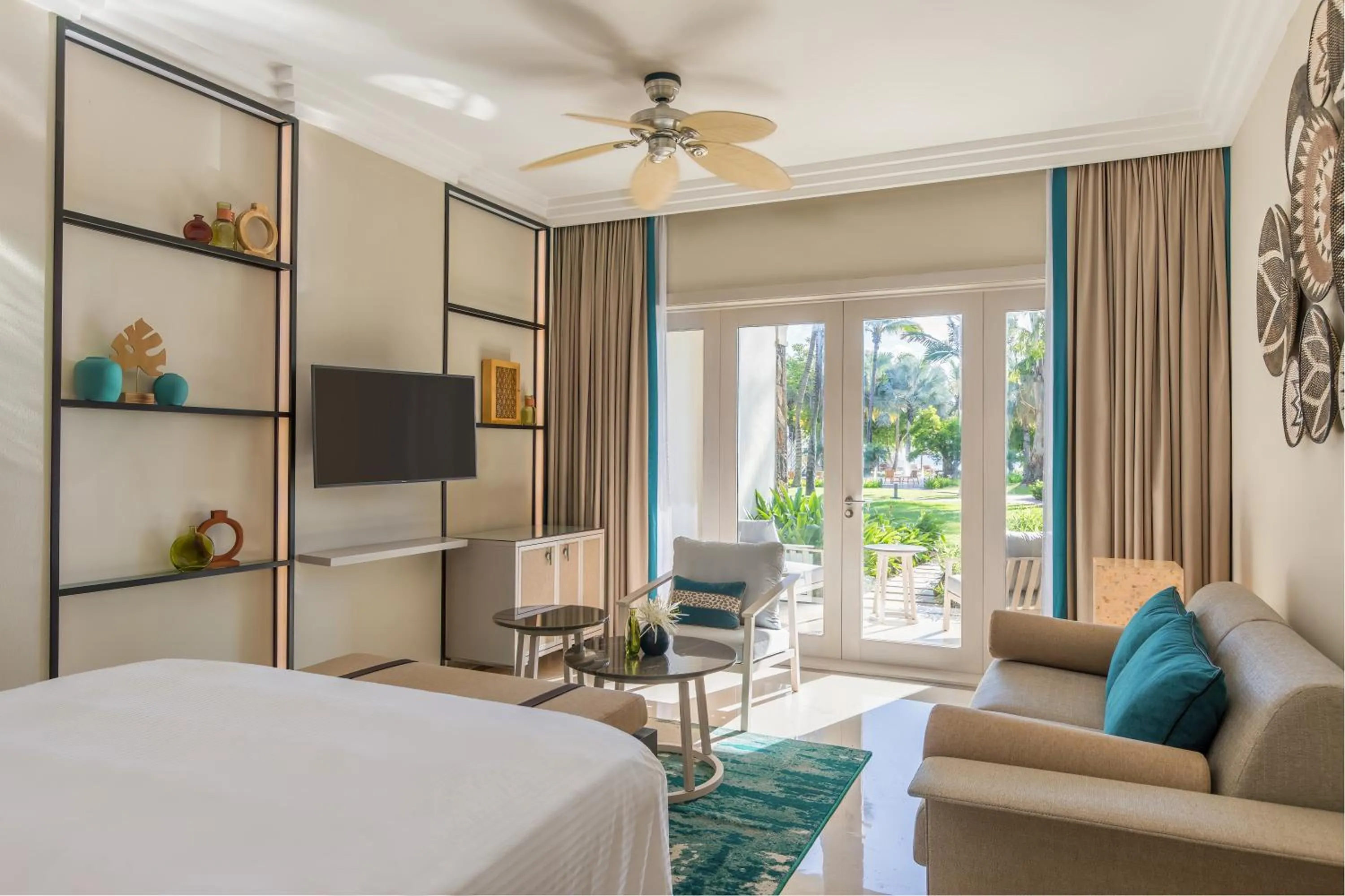 Deluxe Ocean Facing Room King Size bed in InterContinental Mauritius Resort Balaclava Fort by IHG