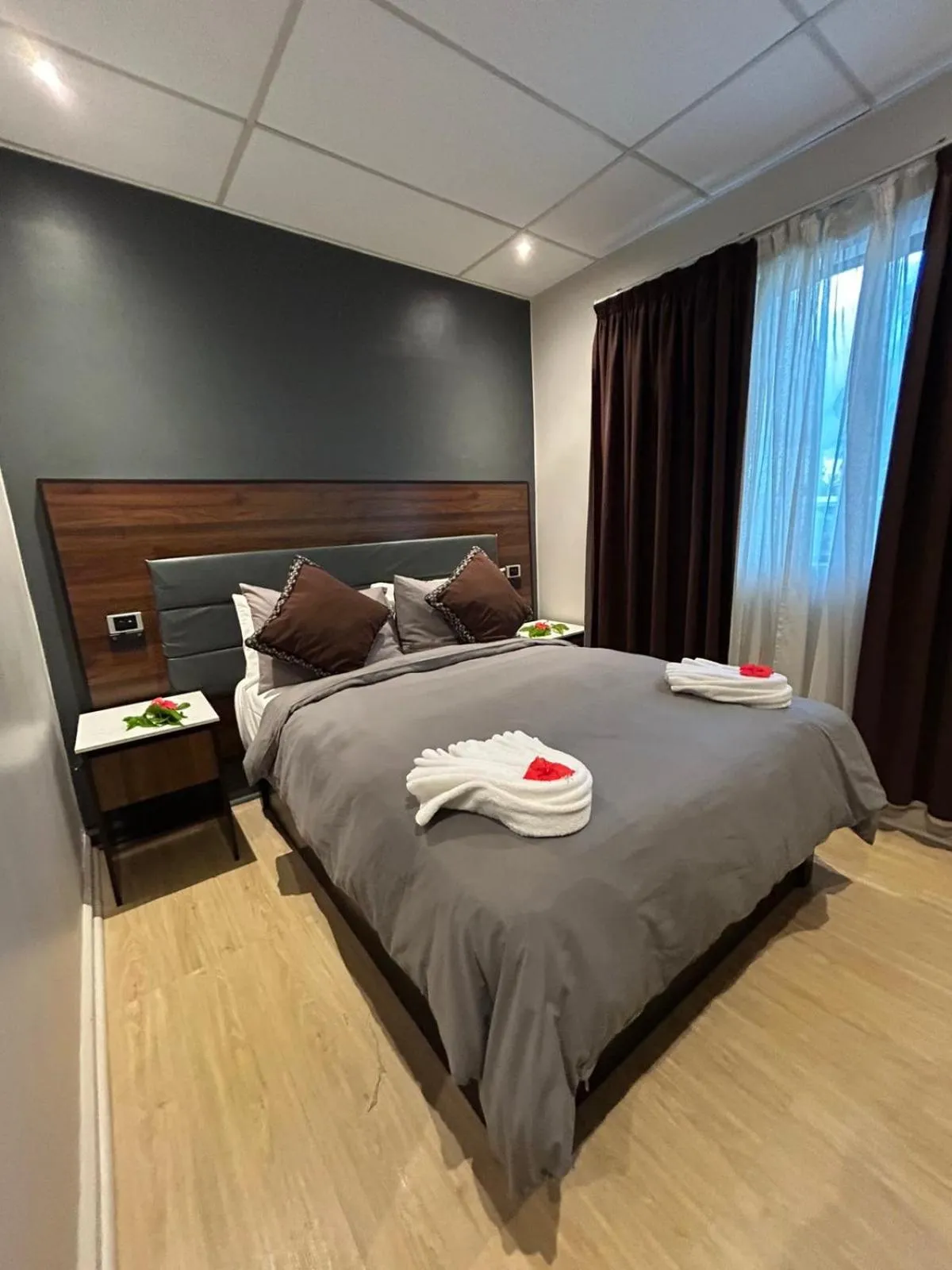 Standard Double or Twin Room with Garden View and No Balcony in Smugglers Cove Beach Resort & Hotel