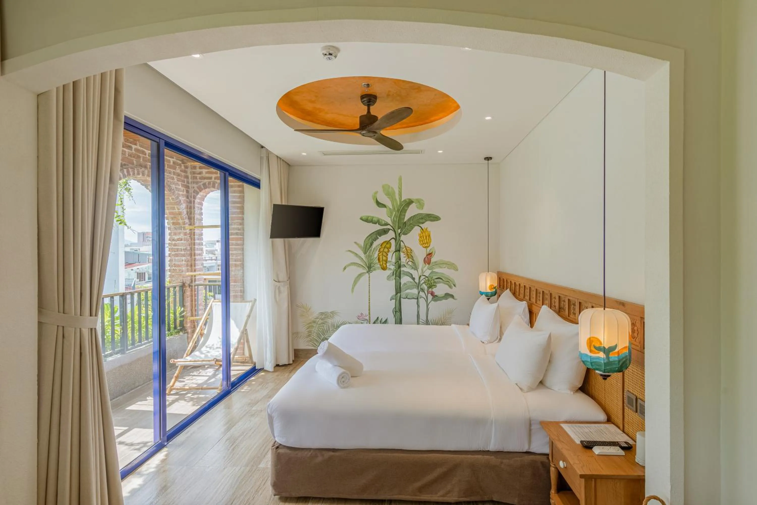 Large Twin Room in Seahorse Signature Danang Hotel by Haviland