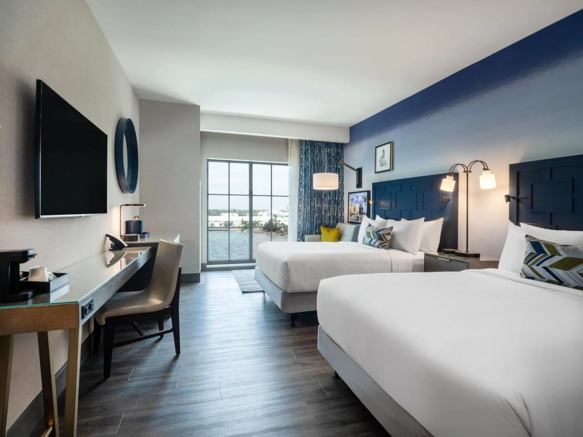 Queen Room with Two Queen Beds and Bay View  in Hotel Indigo - Panama City Marina by IHG