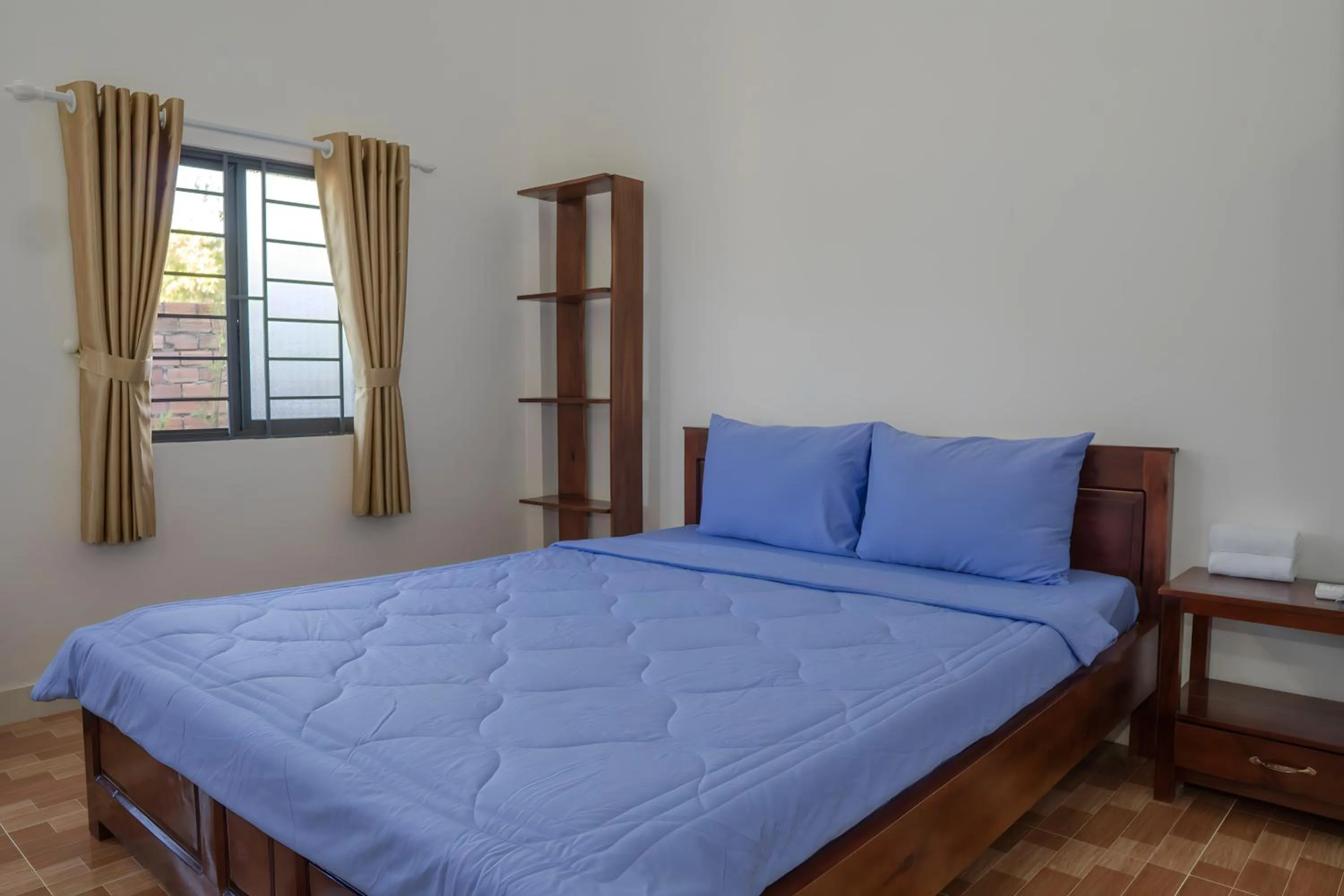 Standard Double Room with Fan in Nhà Nghỉ Vườn Oải Hương LAVENDER GARDEN GUEST HOUSE