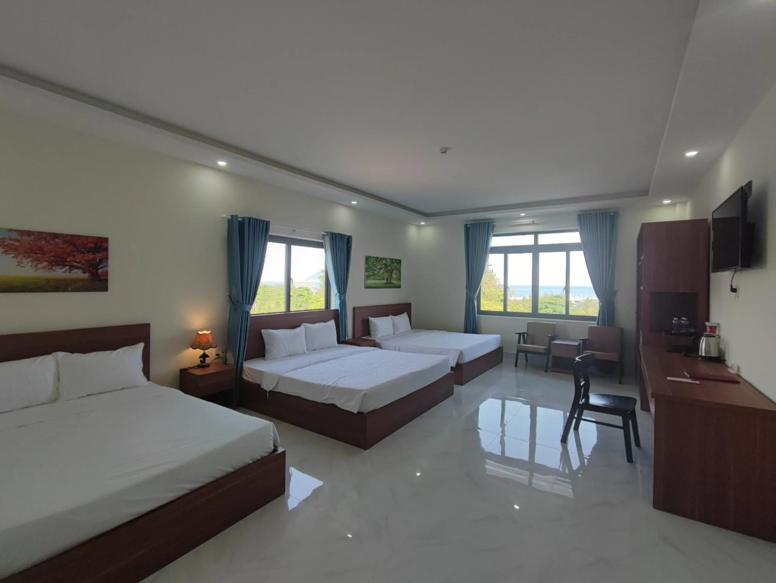 Family Room with Sea View in Hoàng Anh Côn Đảo Hotel