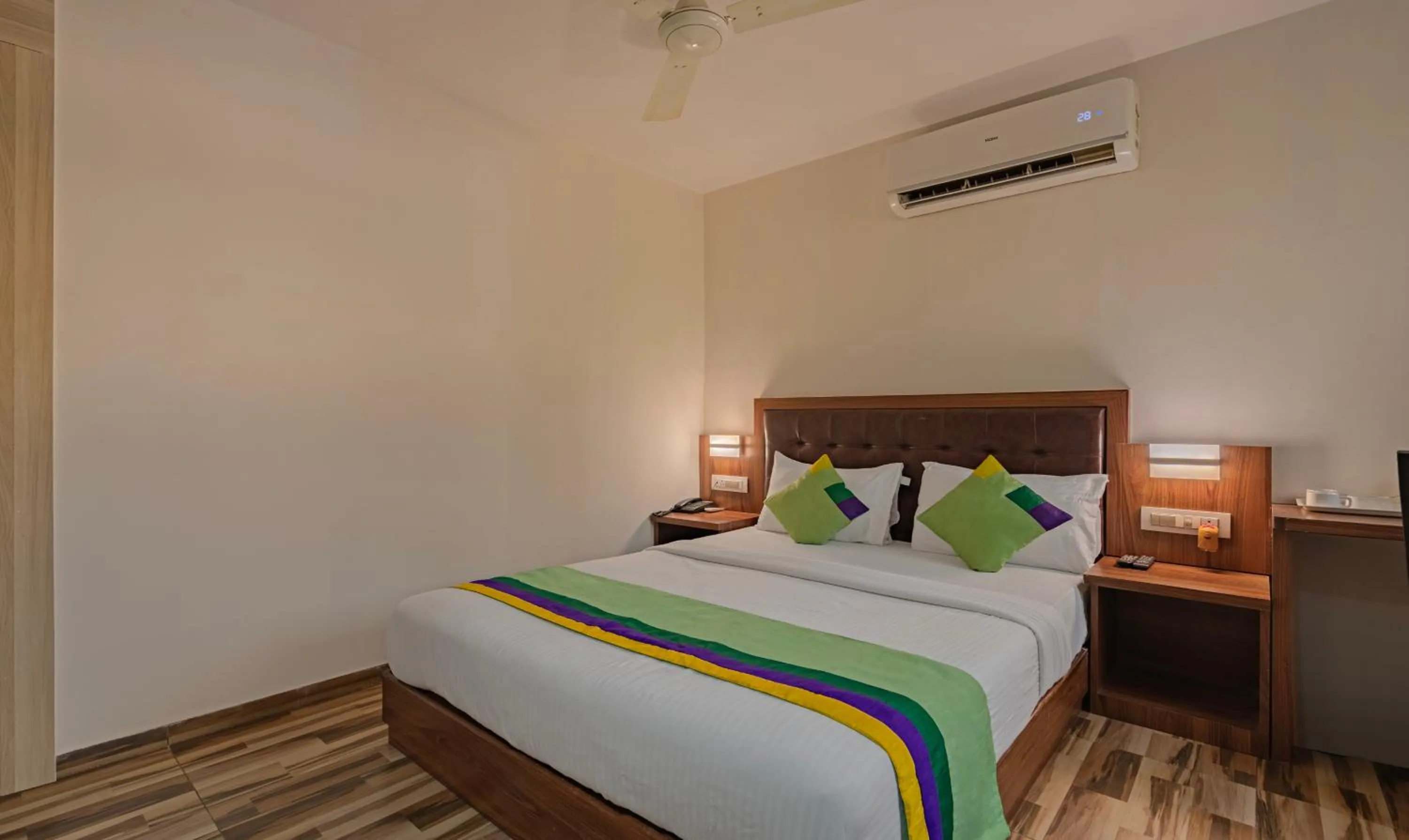 Standard Double Room - single occupancy in Treebo Seven Olives