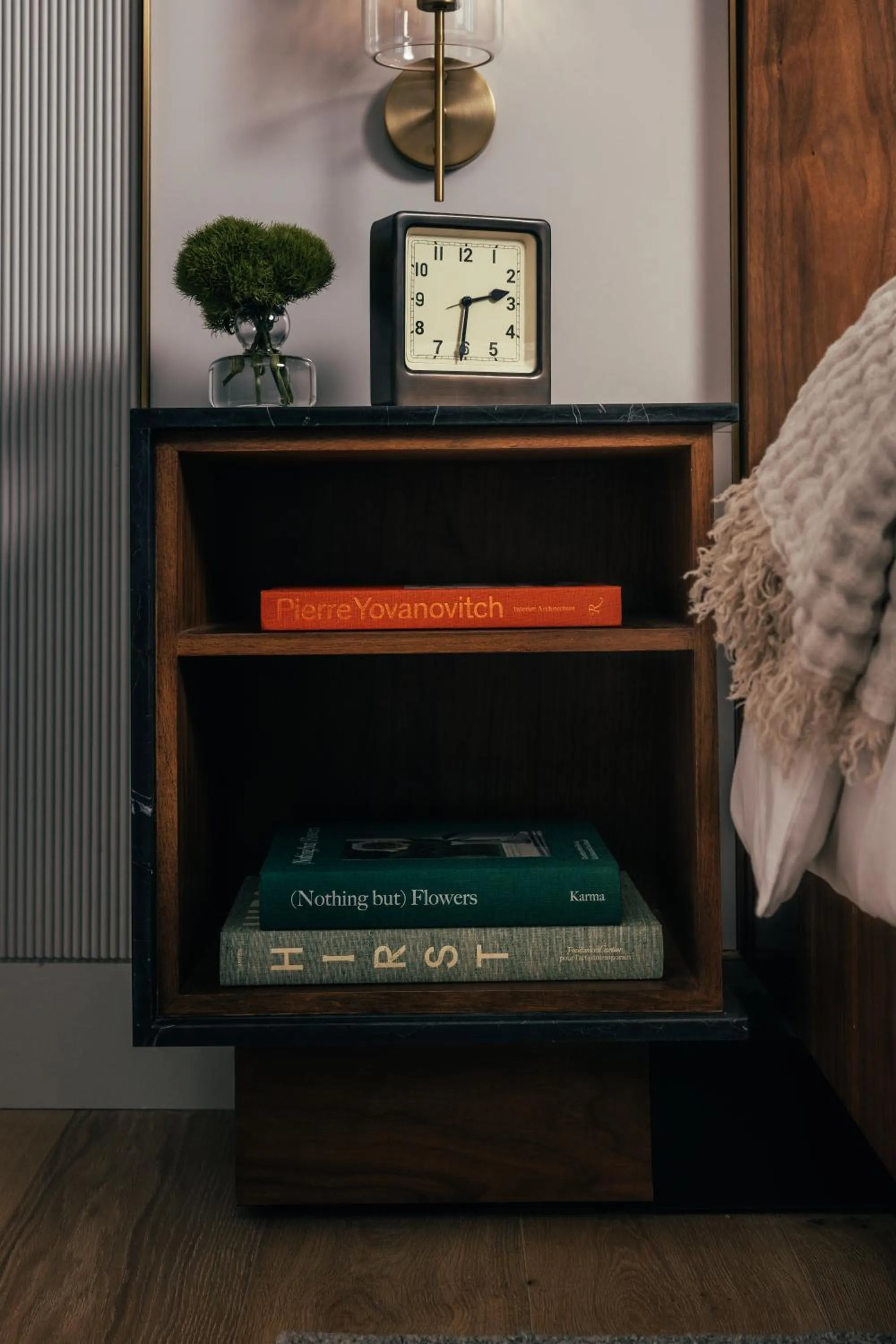 Queen Room - Disability Access in The Global Ambassador