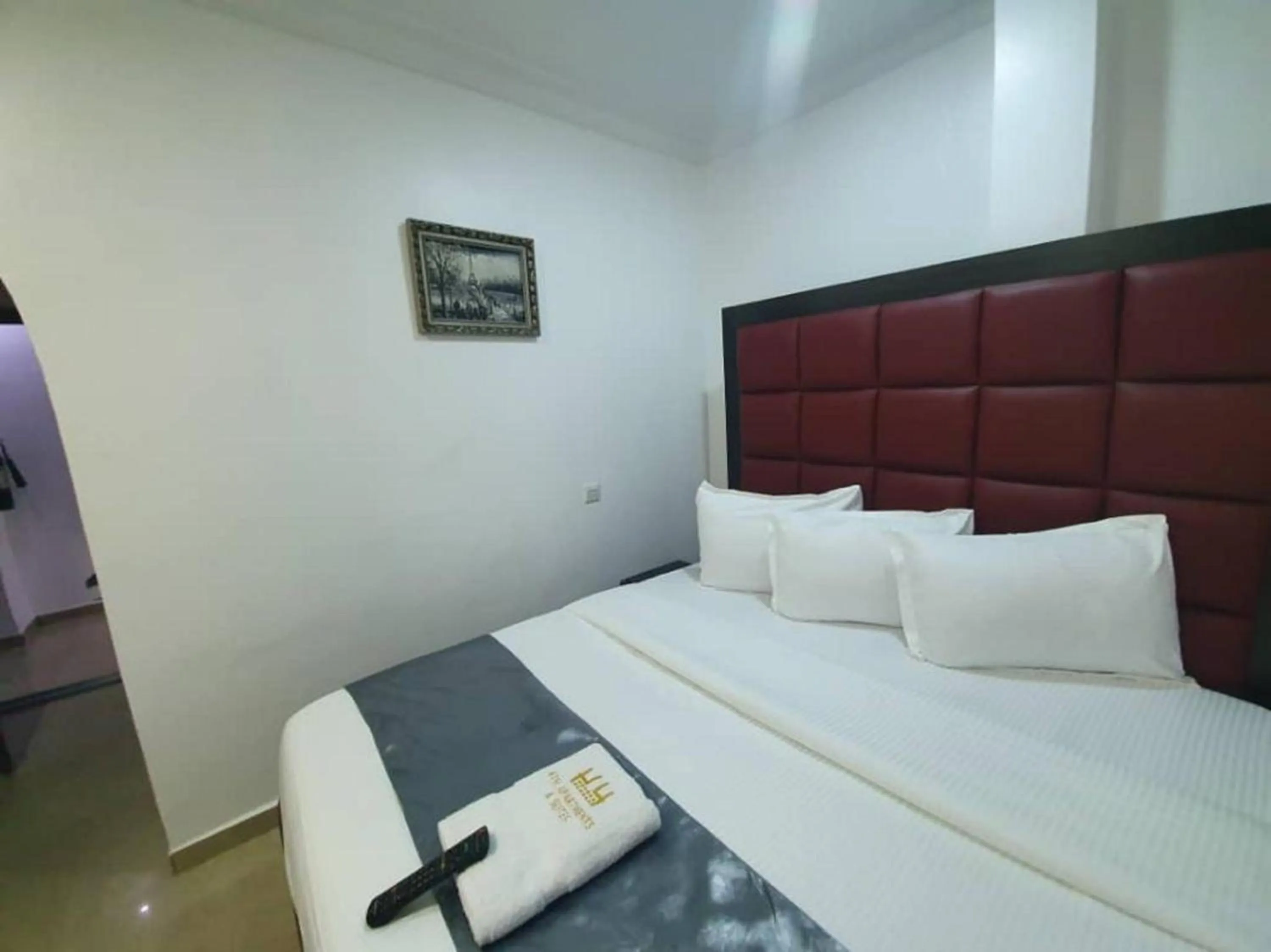 Superior Double Room in 4th Apartment and Suites