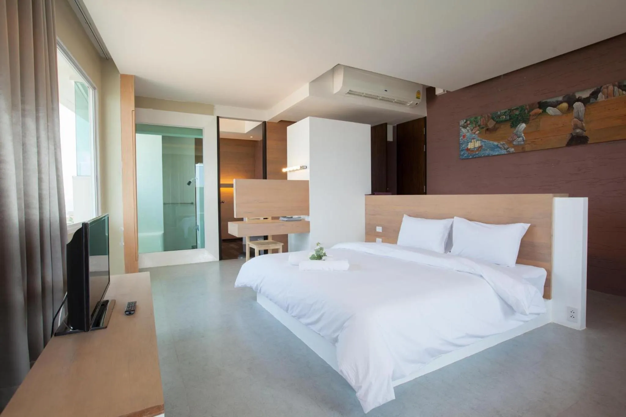 Superior Suite in O-Bay Design Hotel Prachuap