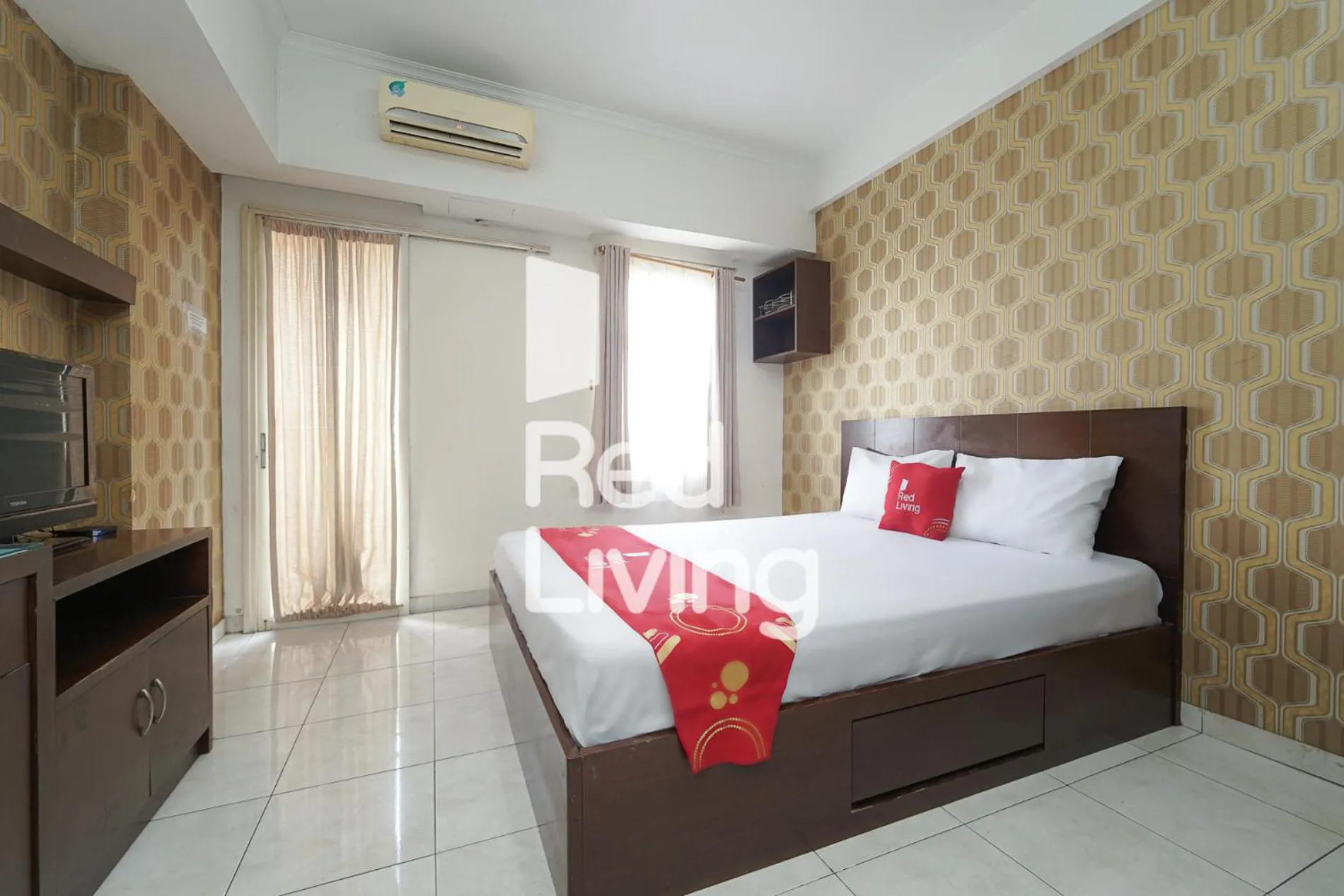 Studio in RedLiving Apartemen Margonda Residence 2 - Pridama Room