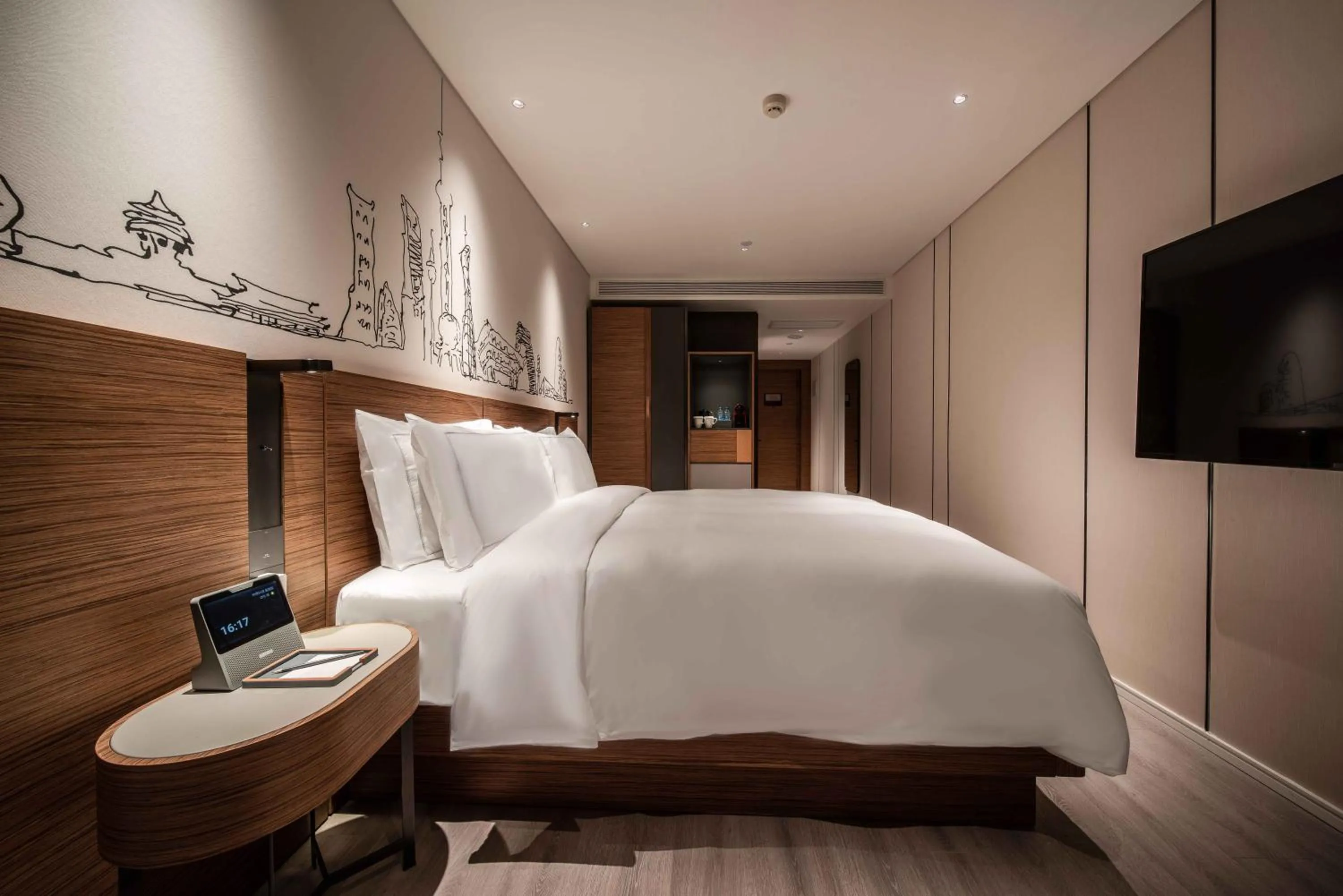Superior Double Room in UrCove by Hyatt Shanghai Lujiazui Expo Center