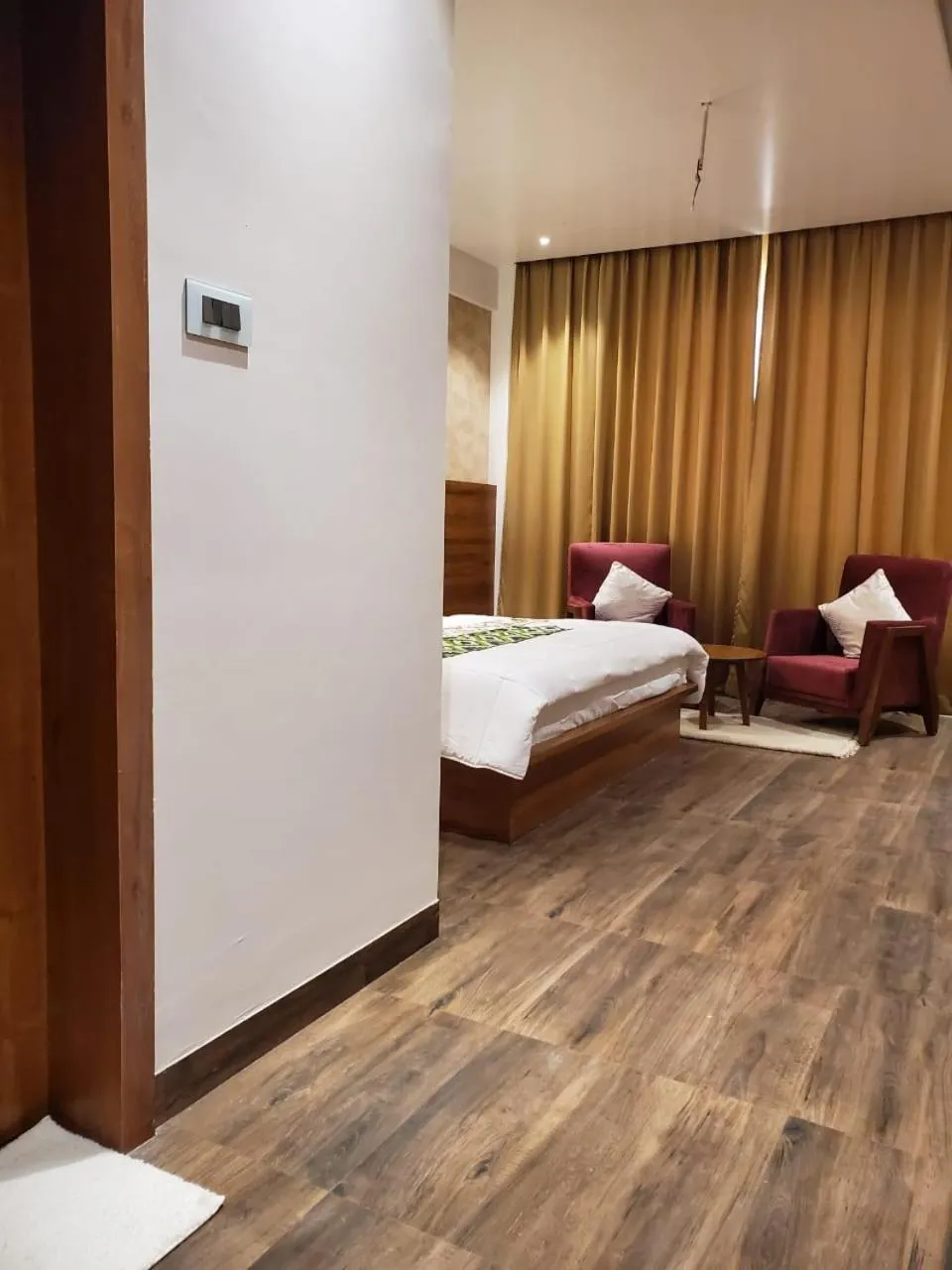 Premium Room in Effotel by Sayaji Sarola