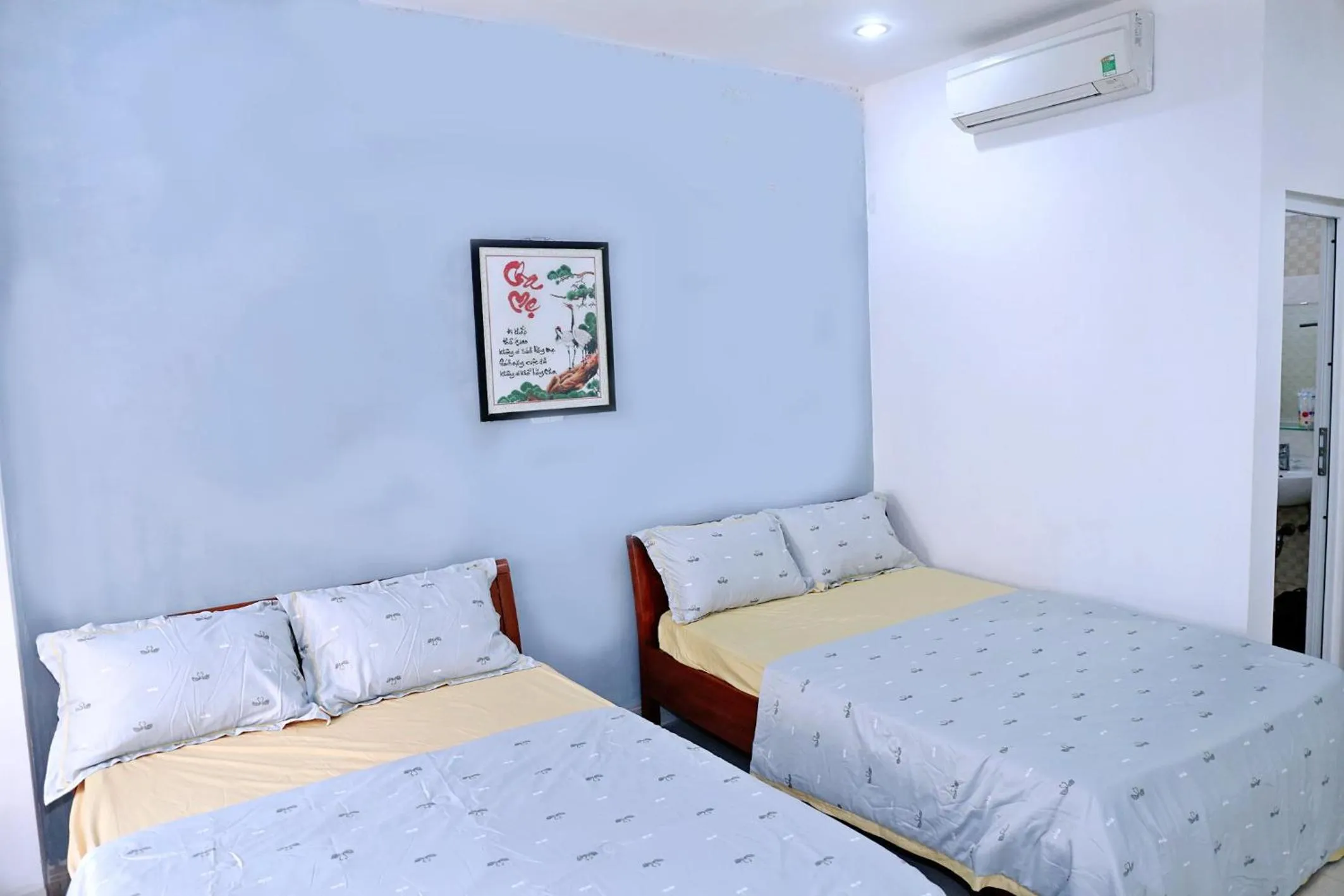 Quadruple Room in Boy's House