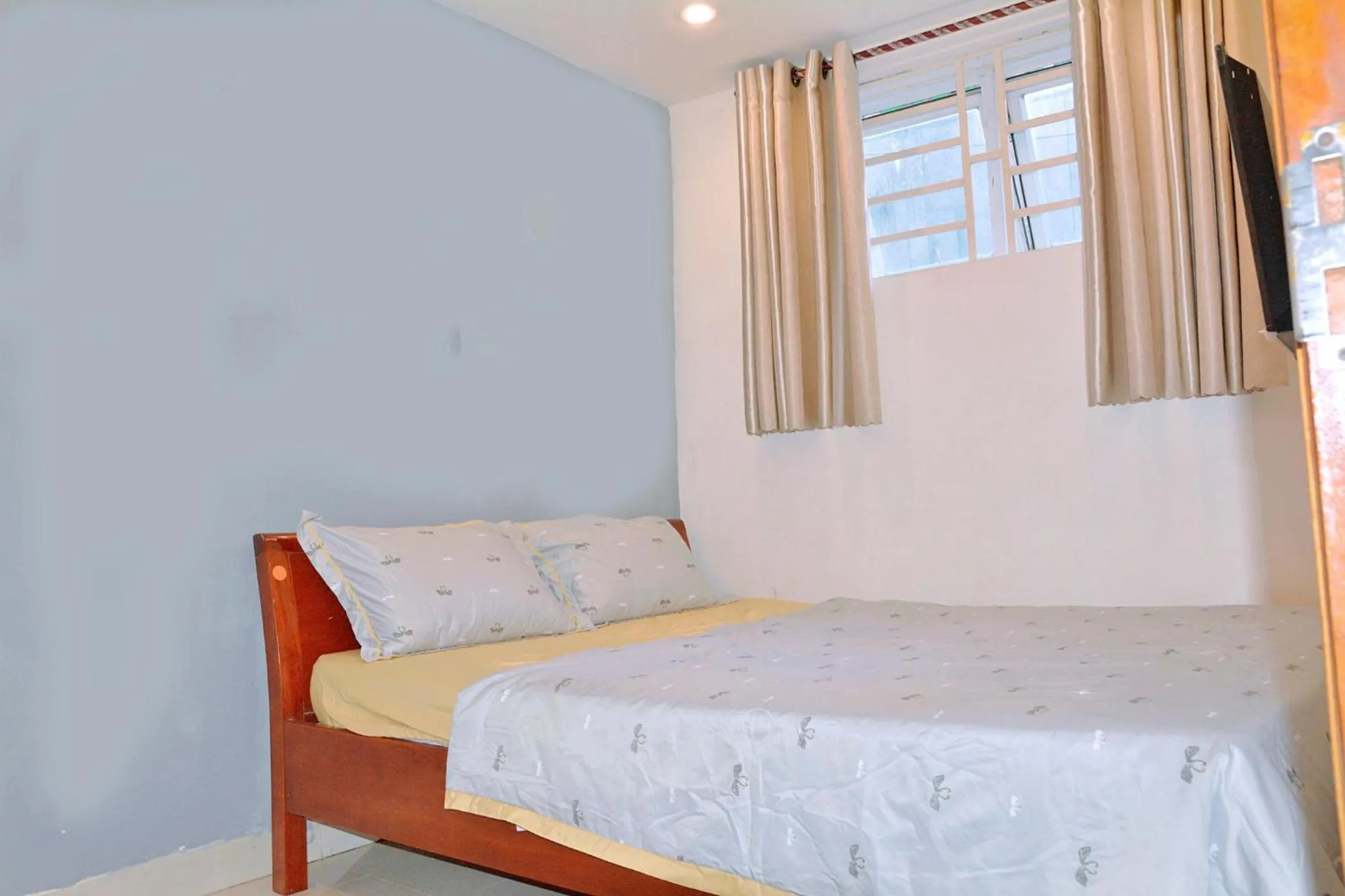 Double Room in Boy's House