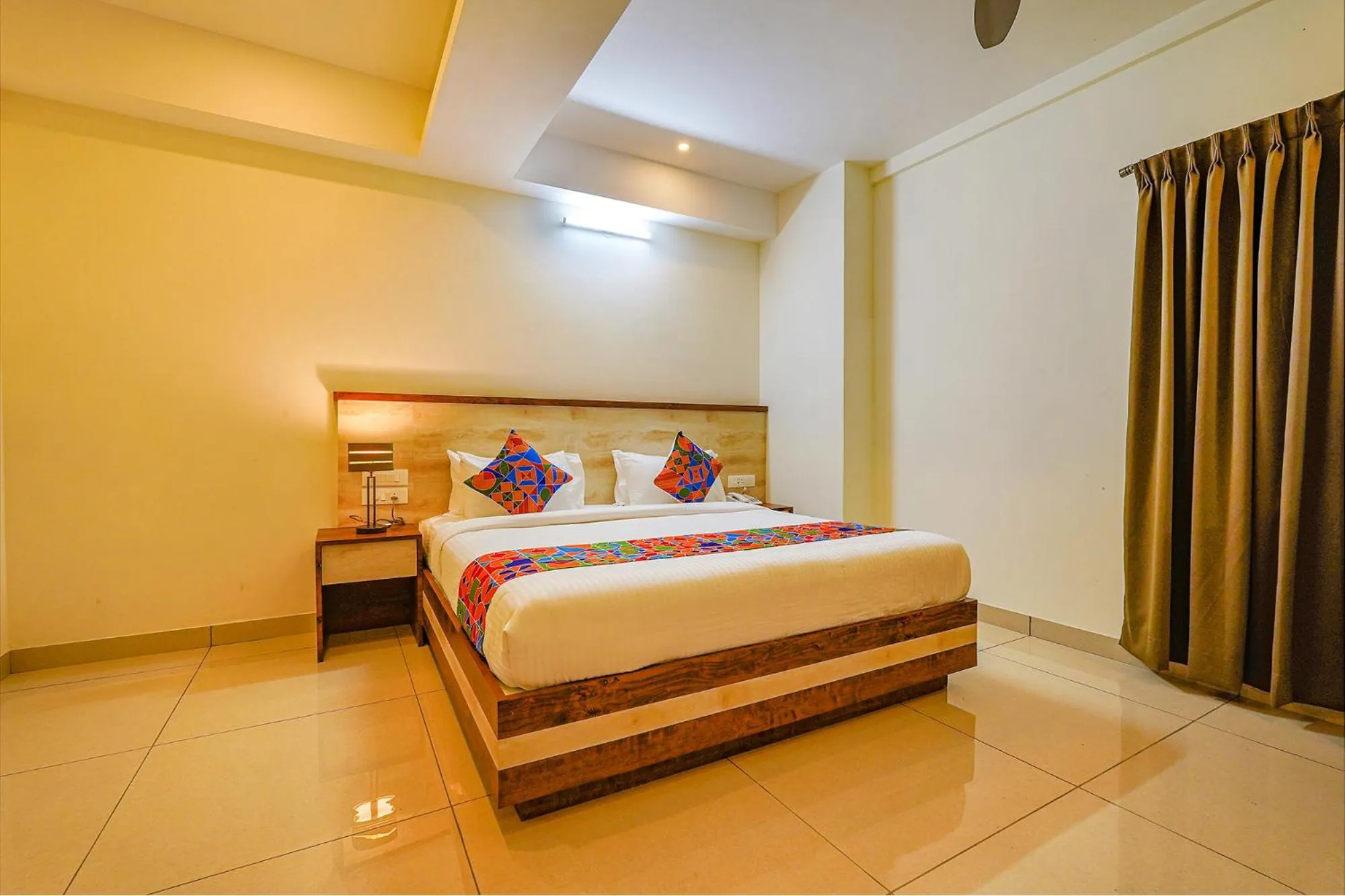 Deluxe Room - single occupancy in FabHotel Shakthi Suites - Nr Jayadeva Hospital