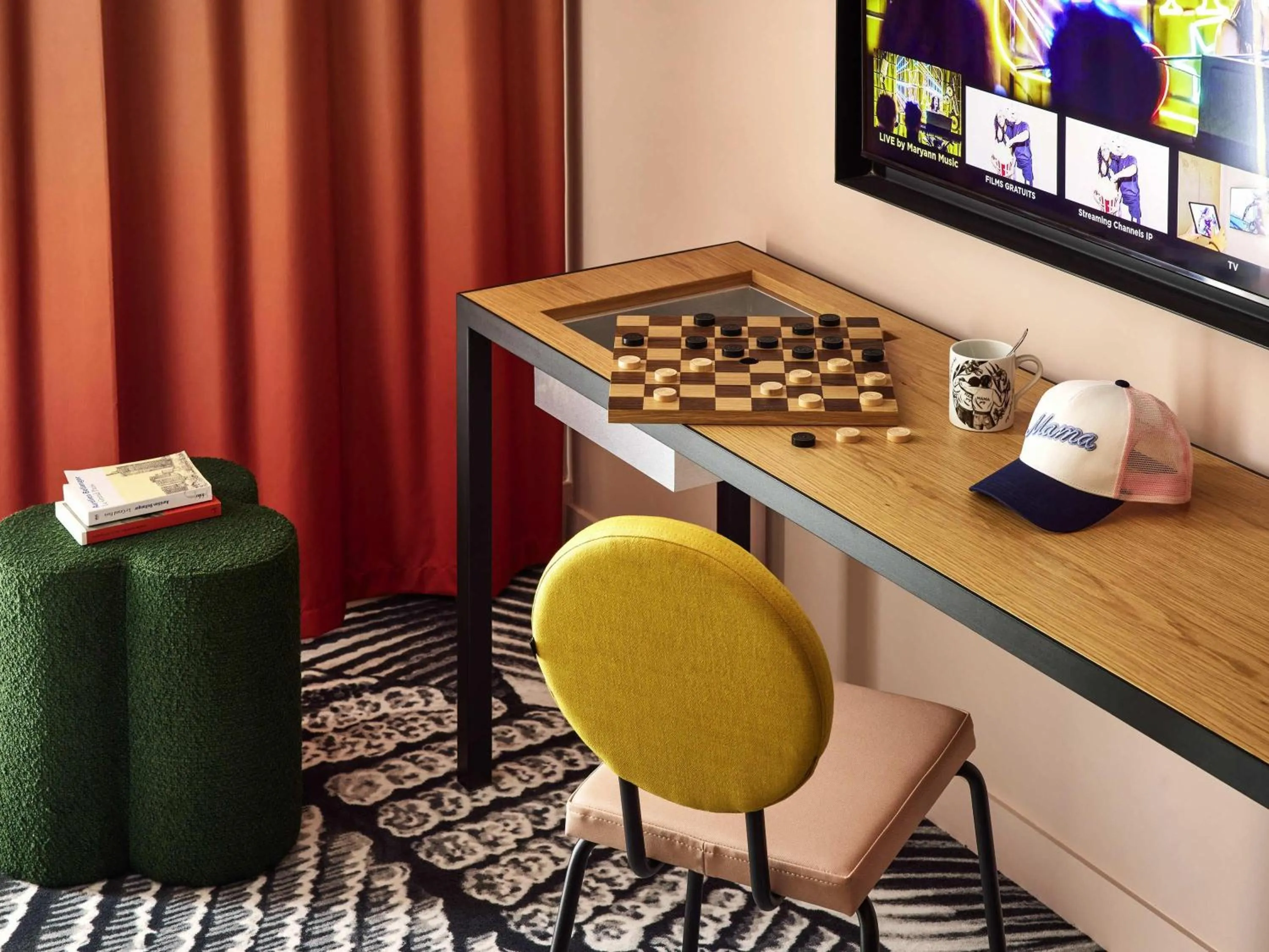 XXL Mama Family in Mama Shelter Dijon